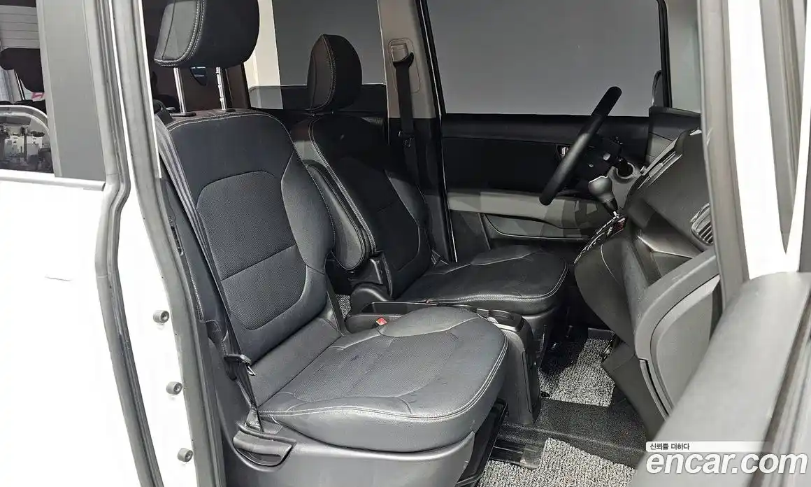 Kia Ray 2024 1.0 автомат (гидро), фото 17