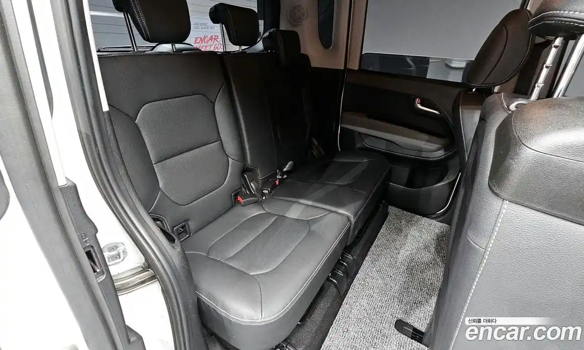 Kia Ray 2024 1.0 автомат (гидро), фото 18