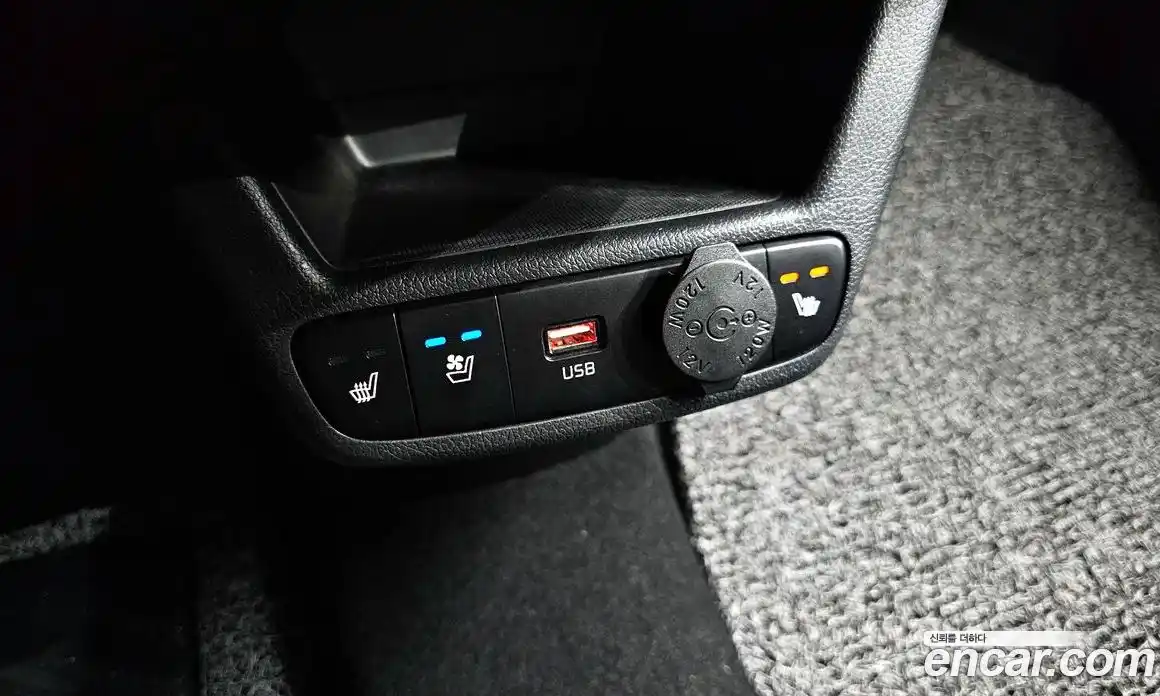 Kia Ray 2024 1.0 автомат (гидро), фото 23