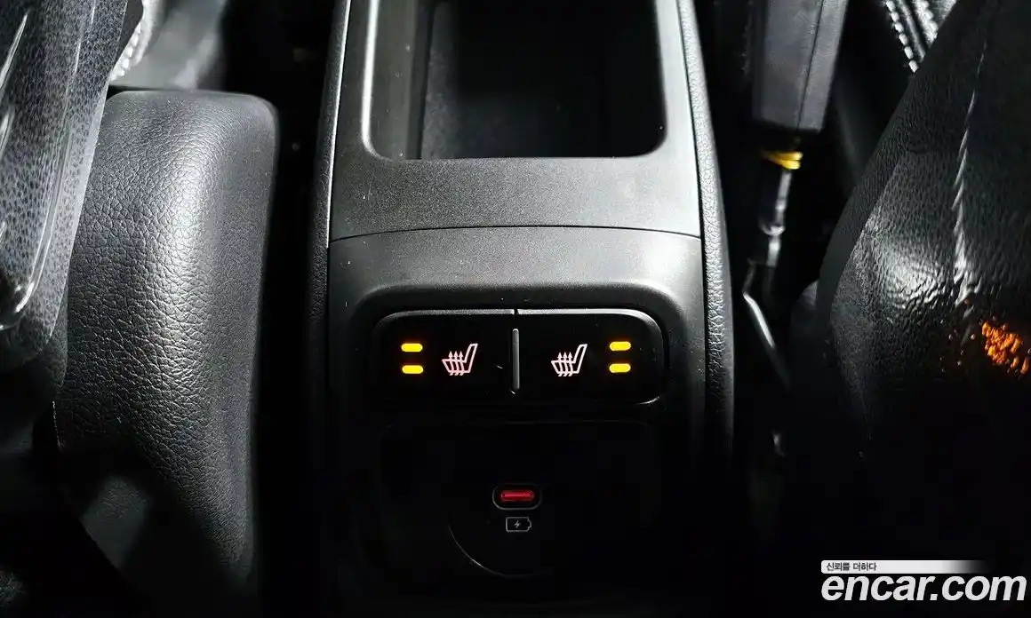 Kia Ray 2024 1.0 автомат (гидро), фото 25