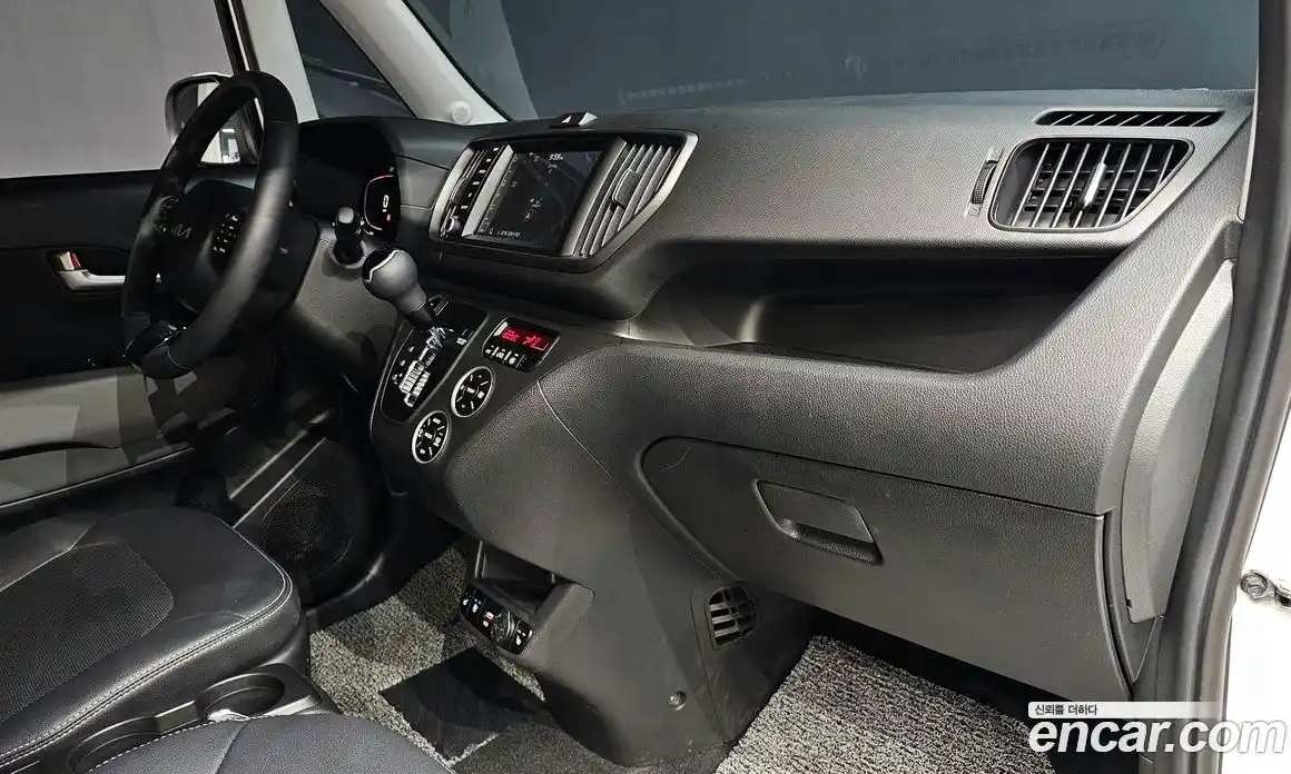 Kia Ray 2024 1.0 автомат (гидро), фото 29