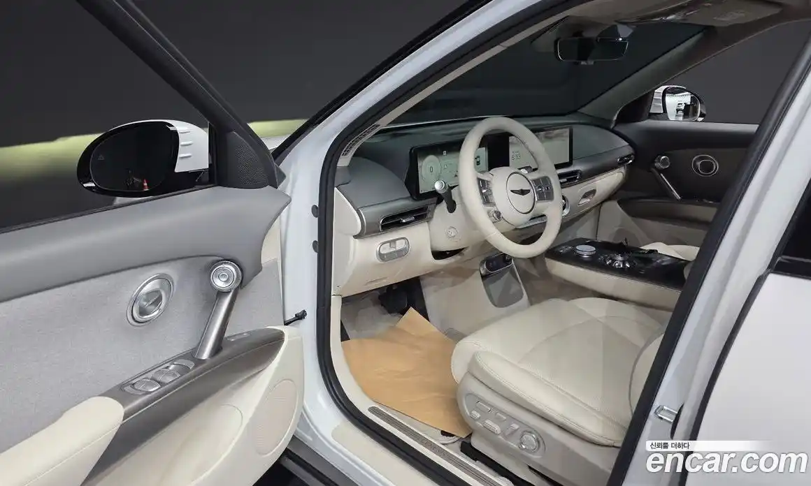 Genesis GV60 2023 0.1 автомат (гидро), фото 13