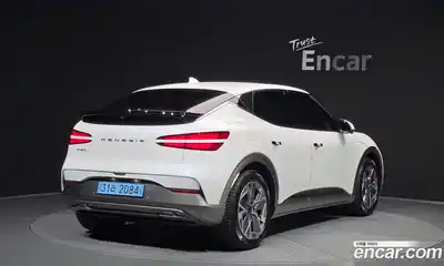 Genesis GV60 2023 0.1 автомат (гидро), миниатюра 2