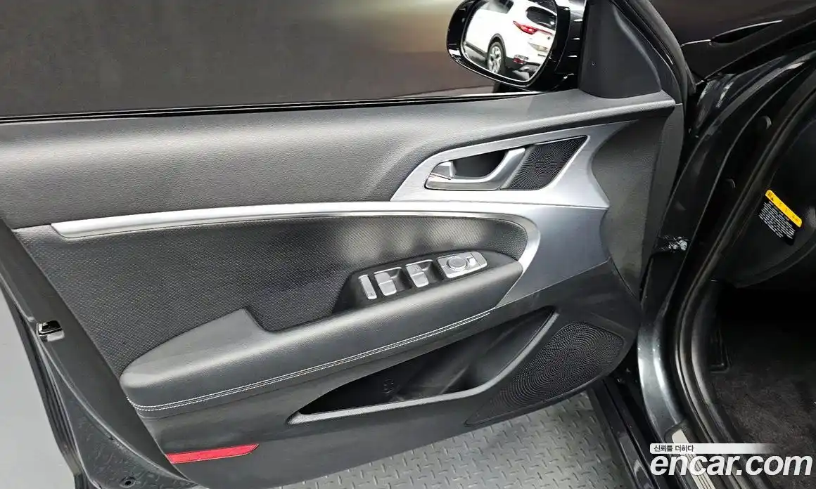 Genesis G70 2019 2.0 автомат (гидро), фото 28