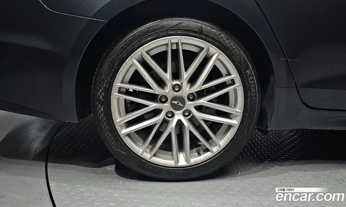 Genesis G70 2019 2.0 автомат (гидро), фото 4