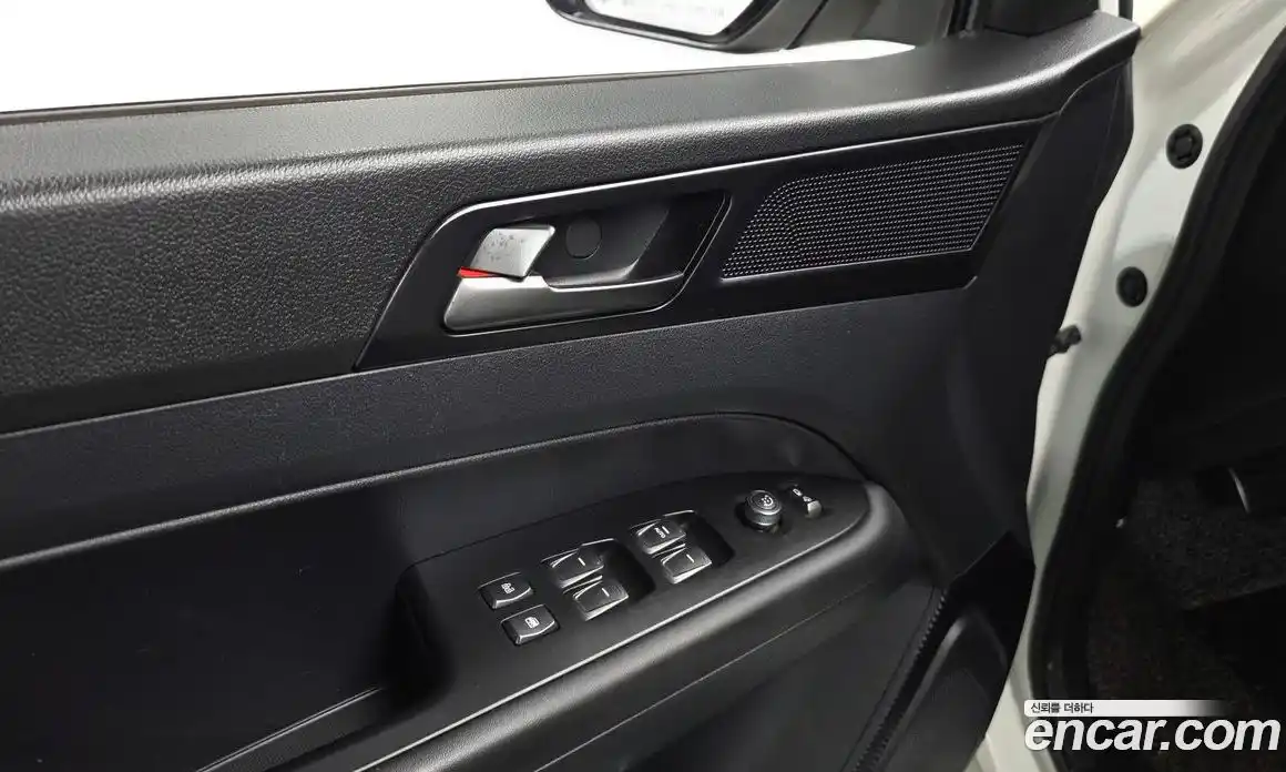 SsangYong Rexton 2020 2.2 автомат (гидро), фото 16