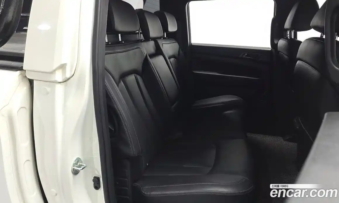 SsangYong Rexton 2020 2.2 автомат (гидро), фото 17