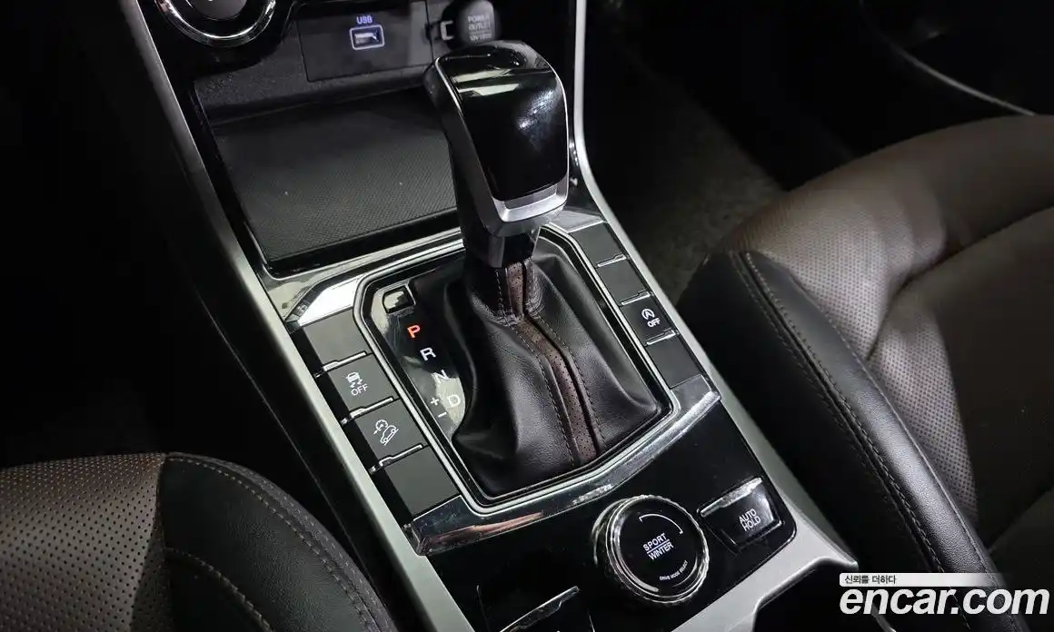 SsangYong Korando 2020 1.5 автомат (гидро), фото 12
