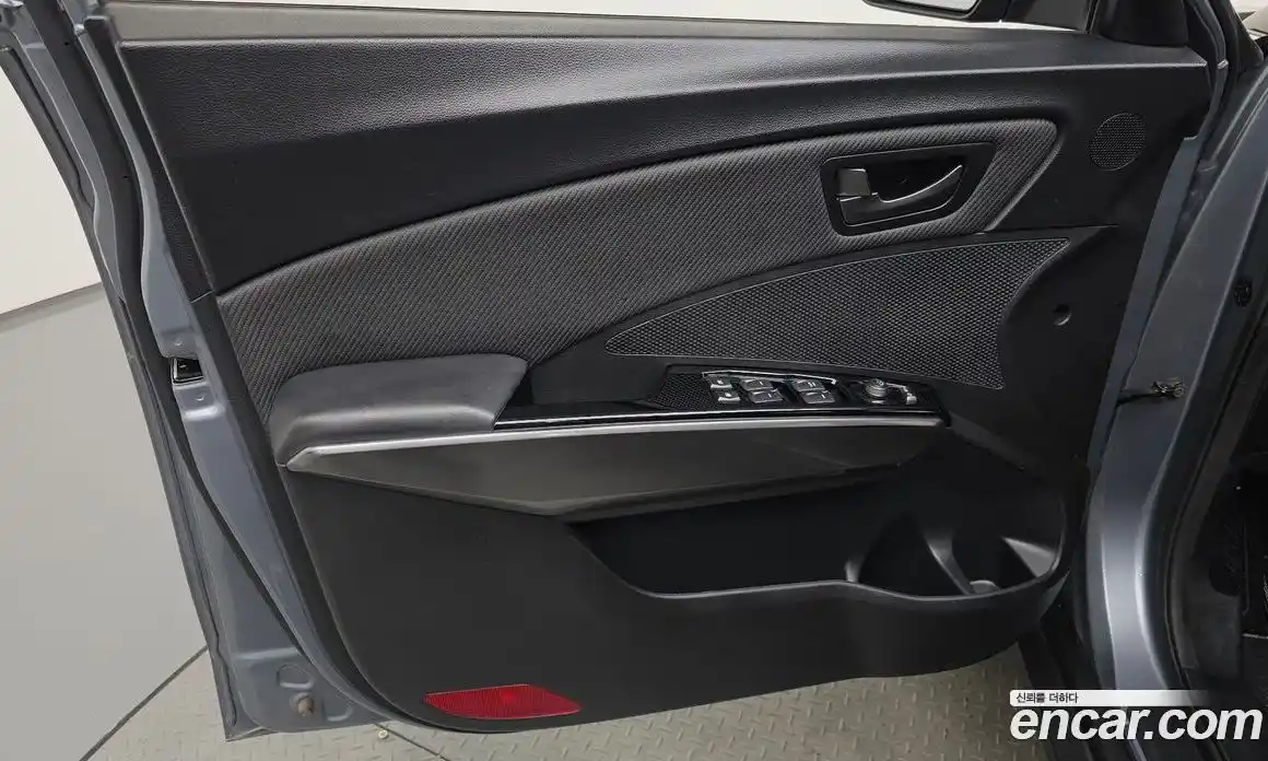 SsangYong TIBOLI 2020 1.5 автомат (гидро), фото 13