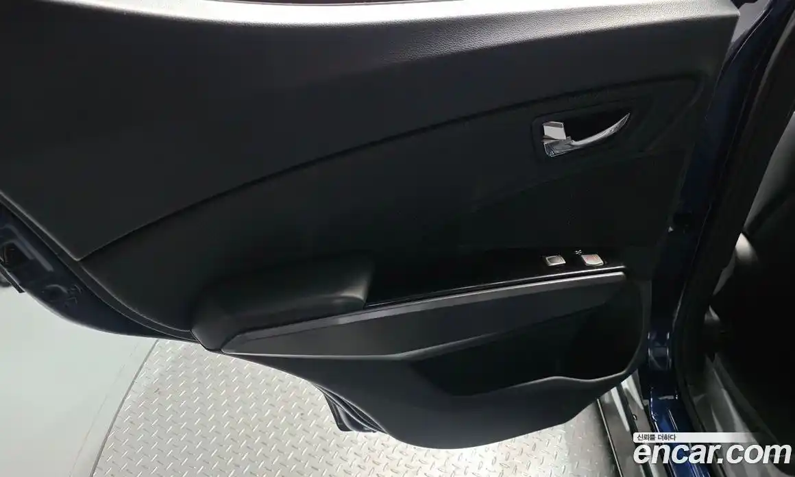 SsangYong TIBOLI 2016 1.6 автомат (гидро), фото 15