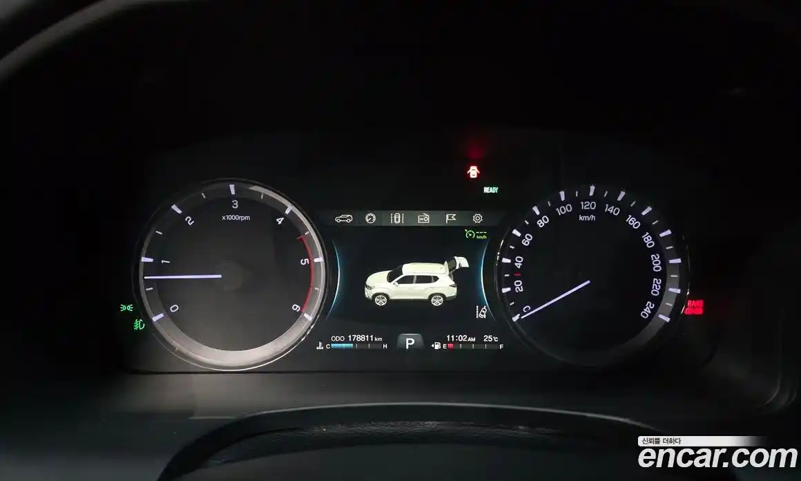 SsangYong Rexton 2017 2.2 автомат (гидро), фото 11