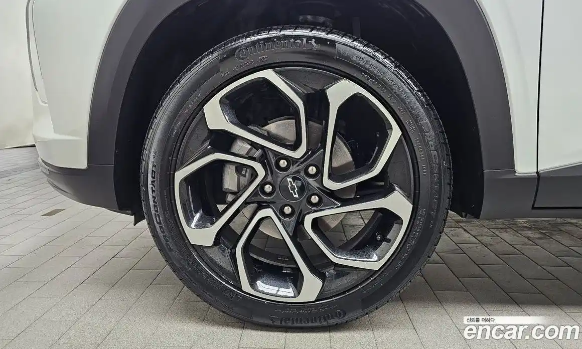 Chevrolet Trax 2023 1.2 автомат (гидро), фото 5
