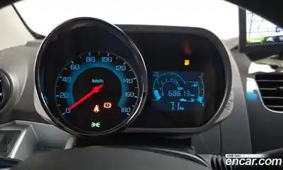 Chevrolet Spark 2013 1.0 автомат (гидро), миниатюра 11
