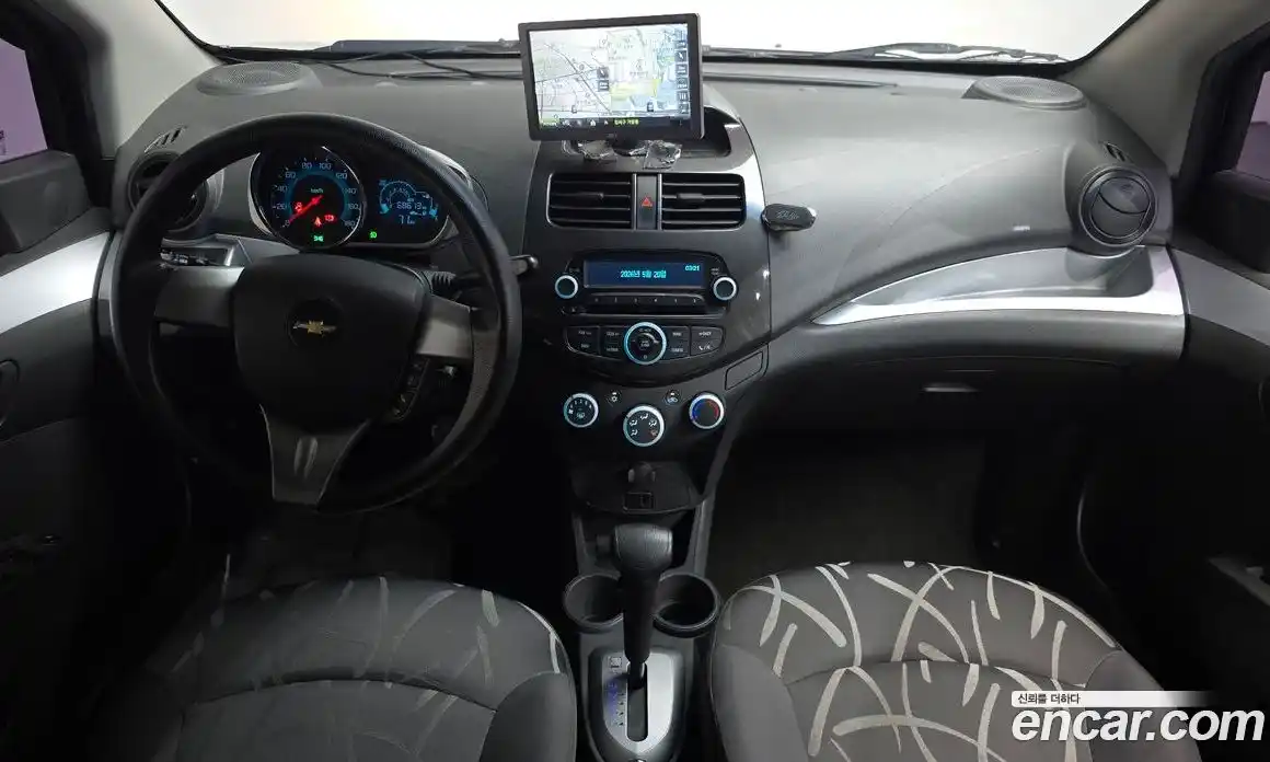Chevrolet Spark 2013 1.0 автомат (гидро), фото 10
