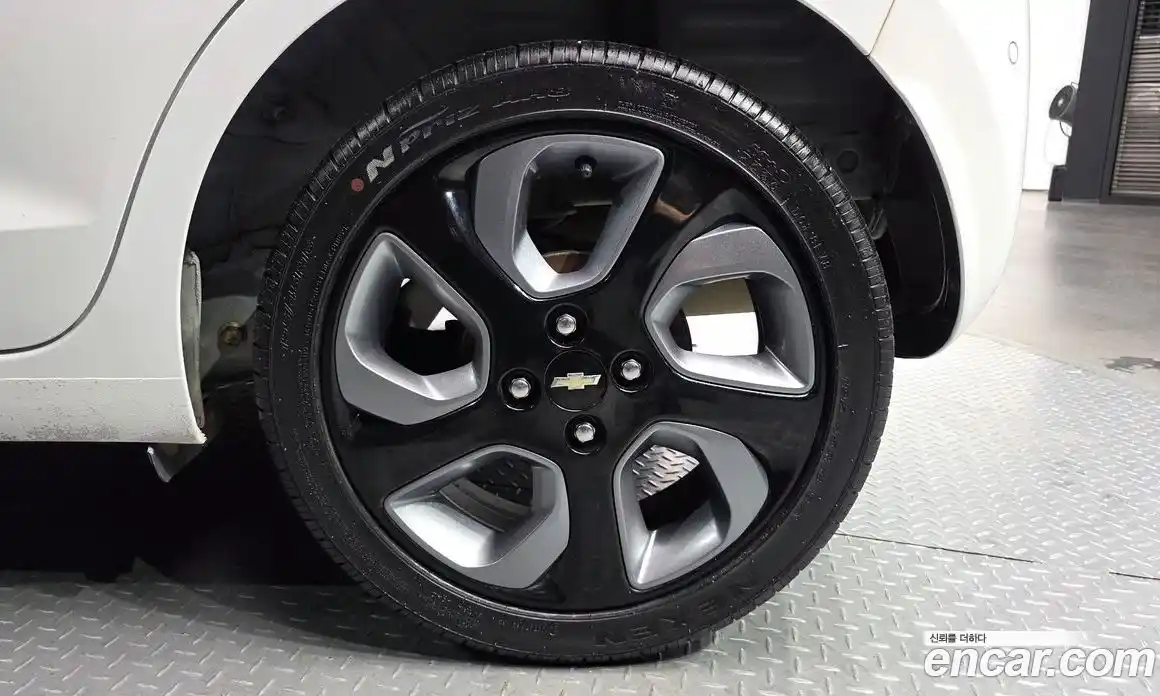 Chevrolet Spark 2019 1.0 автомат (гидро), фото 7