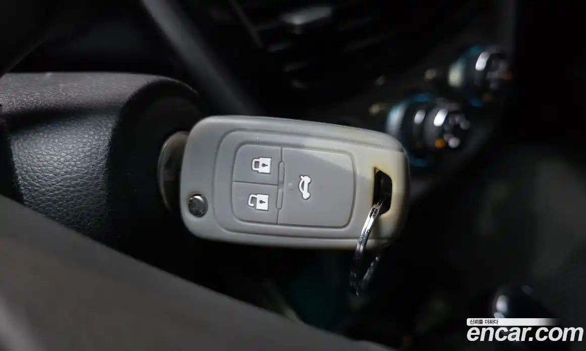 Chevrolet Spark 2015 1.0 автомат (гидро), фото 25
