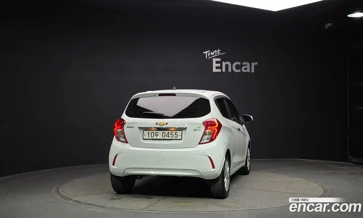 Chevrolet Spark 2015 1.0 автомат (гидро), фото 4