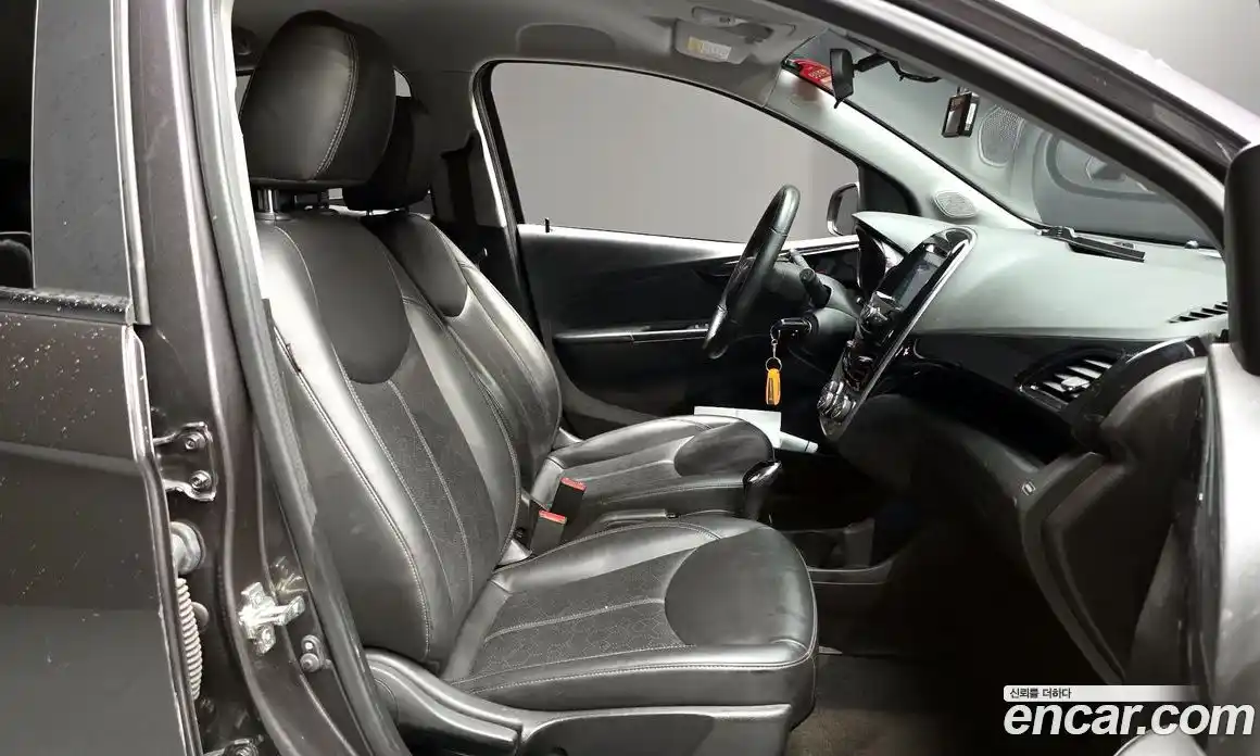 Chevrolet Spark 2016 1.0 автомат (гидро), фото 16