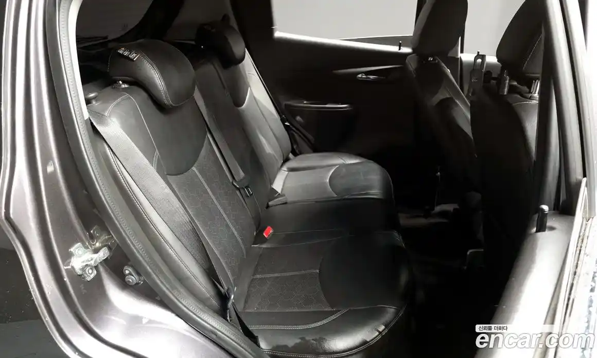 Chevrolet Spark 2016 1.0 автомат (гидро), фото 17