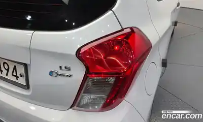 Chevrolet Spark 2016 1.0 автомат (гидро), миниатюра 9