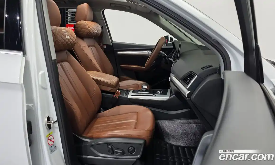 Audi Q5 2023 2.0 автомат (гидро), фото 17