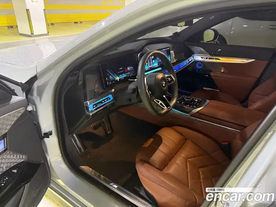 BMW 7 серия 2024 3.0 автомат (гидро), фото 19