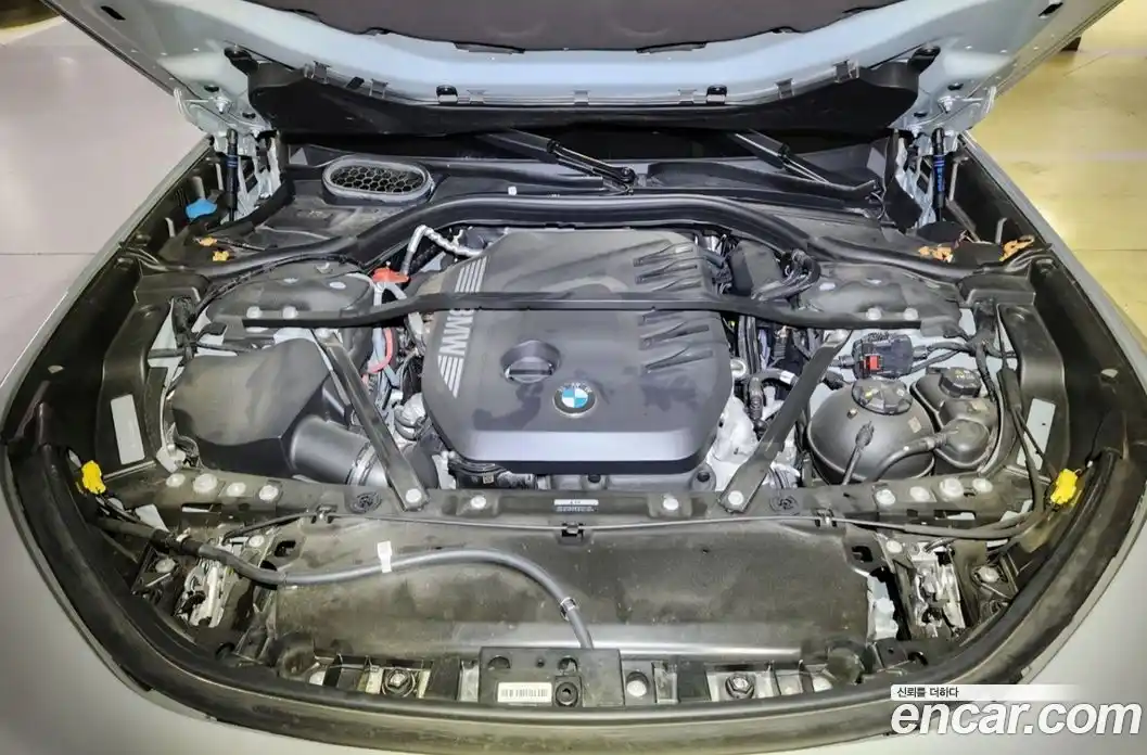 BMW 7 серия 2024 3.0 автомат (гидро), фото 6