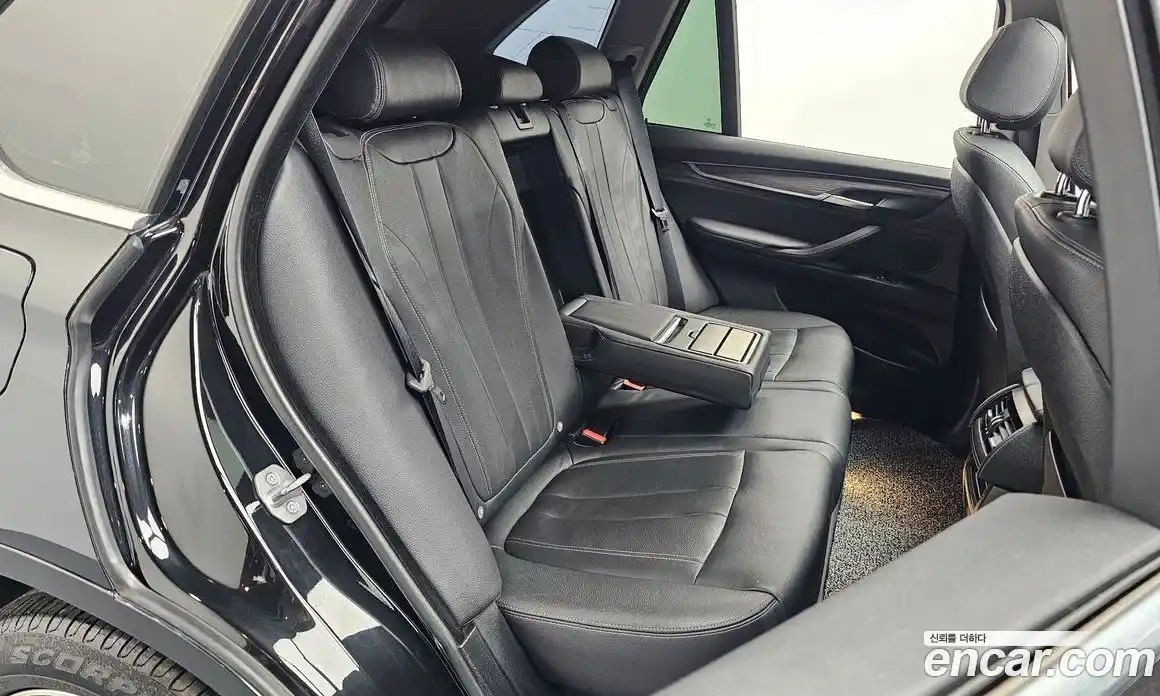 BMW X5 2018 2.0 автомат (гидро), фото 18