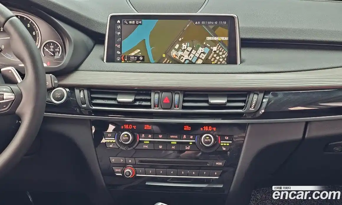 BMW X5 2018 2.0 автомат (гидро), фото 20