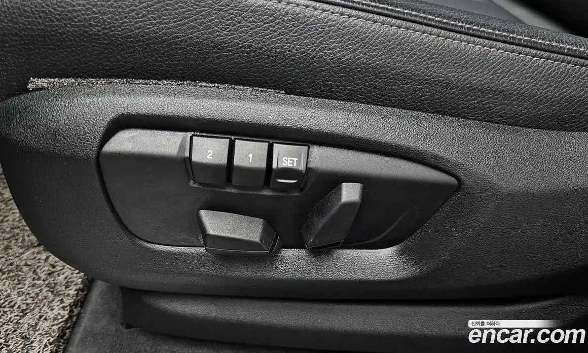 BMW X5 2018 2.0 автомат (гидро), фото 31