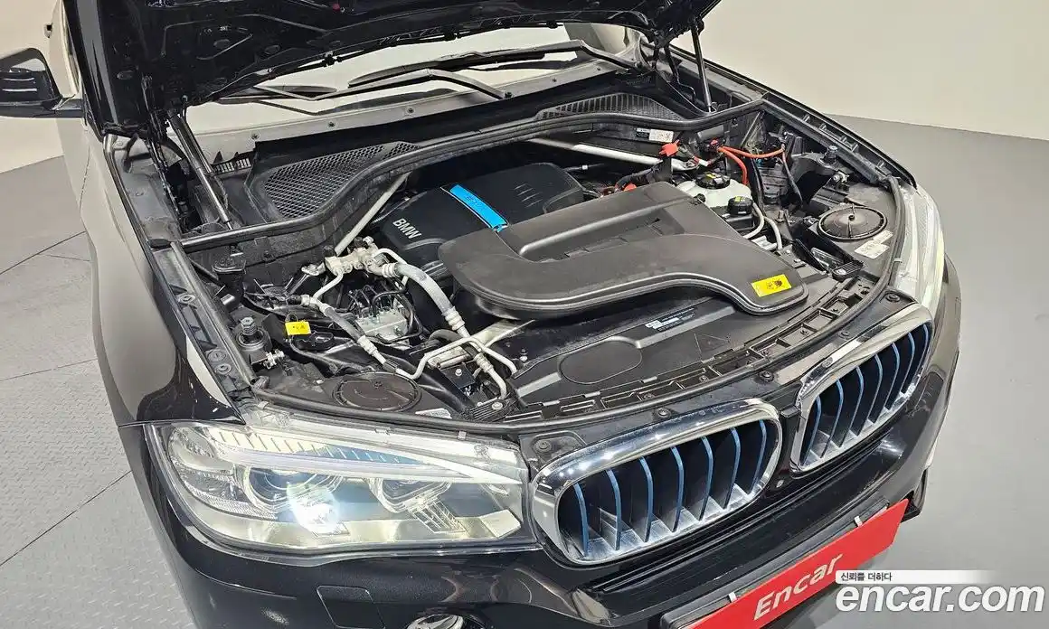 BMW X5 2018 2.0 автомат (гидро), фото 6