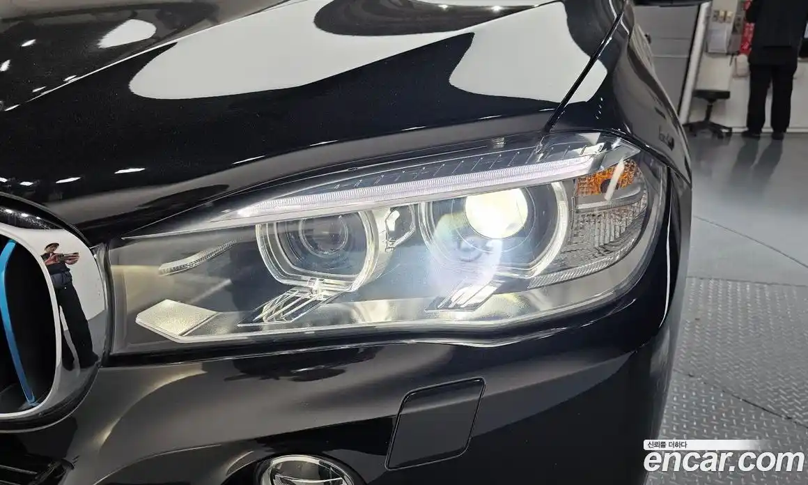 BMW X5 2018 2.0 автомат (гидро), фото 8