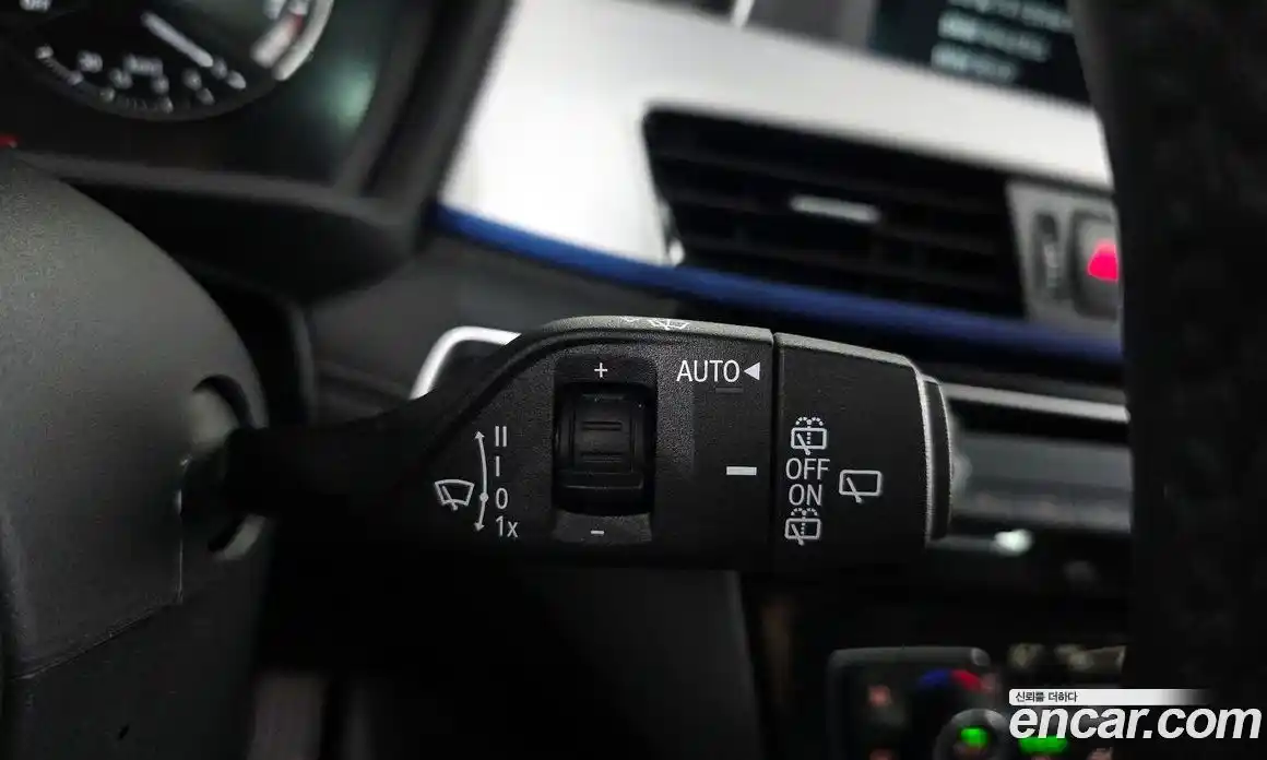 BMW X1 2019 2.0 автомат (гидро), фото 17