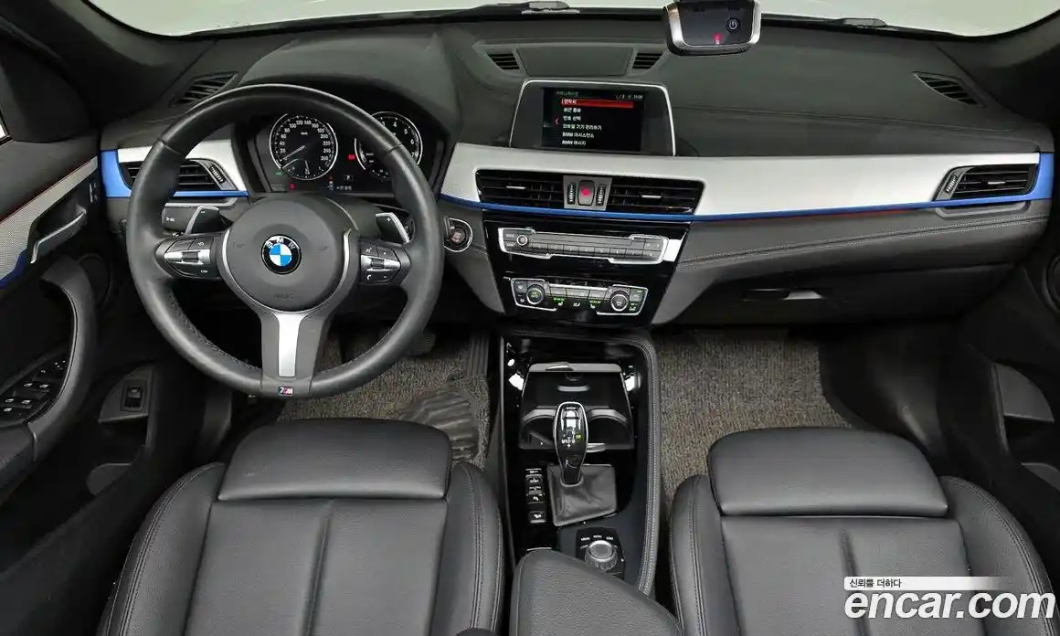 BMW X1 2019 2.0 автомат (гидро), фото 7