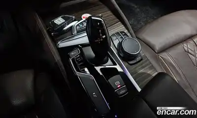 BMW 5 серия 2018 2.0 автомат (гидро), миниатюра 11