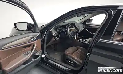 BMW 5 серия 2018 2.0 автомат (гидро), миниатюра 12