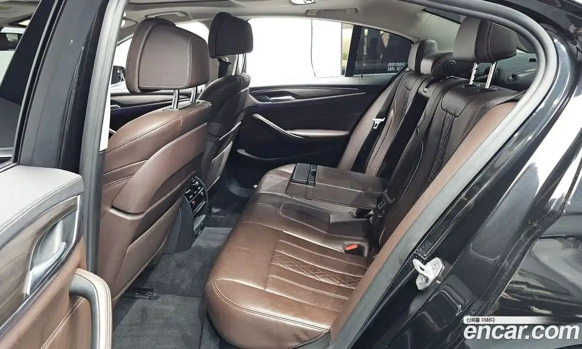 BMW 5 серия 2018 2.0 автомат (гидро), фото 15