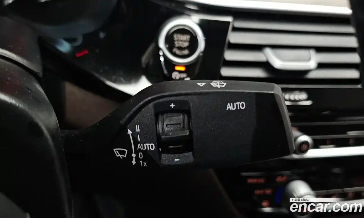 BMW 5 серия 2018 2.0 автомат (гидро), фото 30