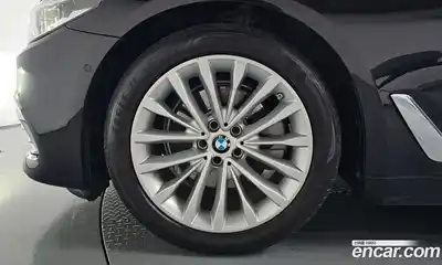 BMW 5 серия 2018 2.0 автомат (гидро), миниатюра 4