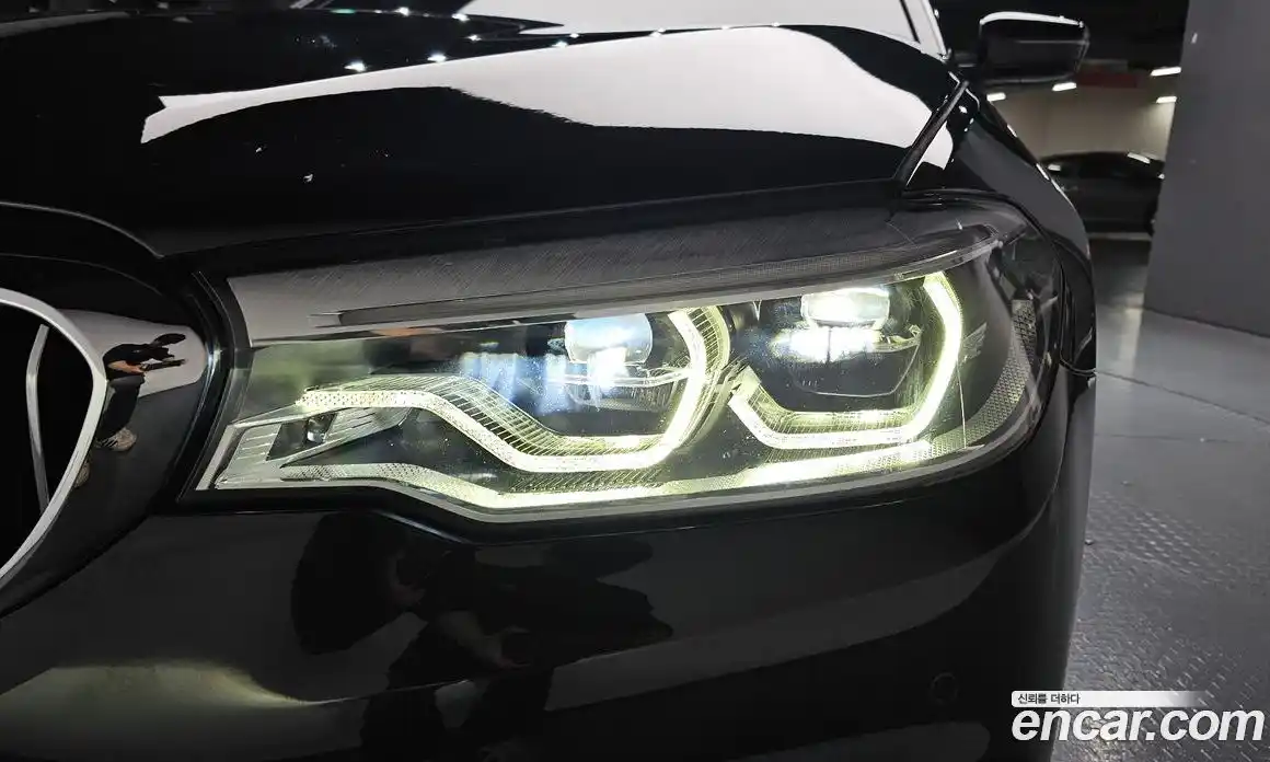 BMW 5 серия 2018 2.0 автомат (гидро), фото 7