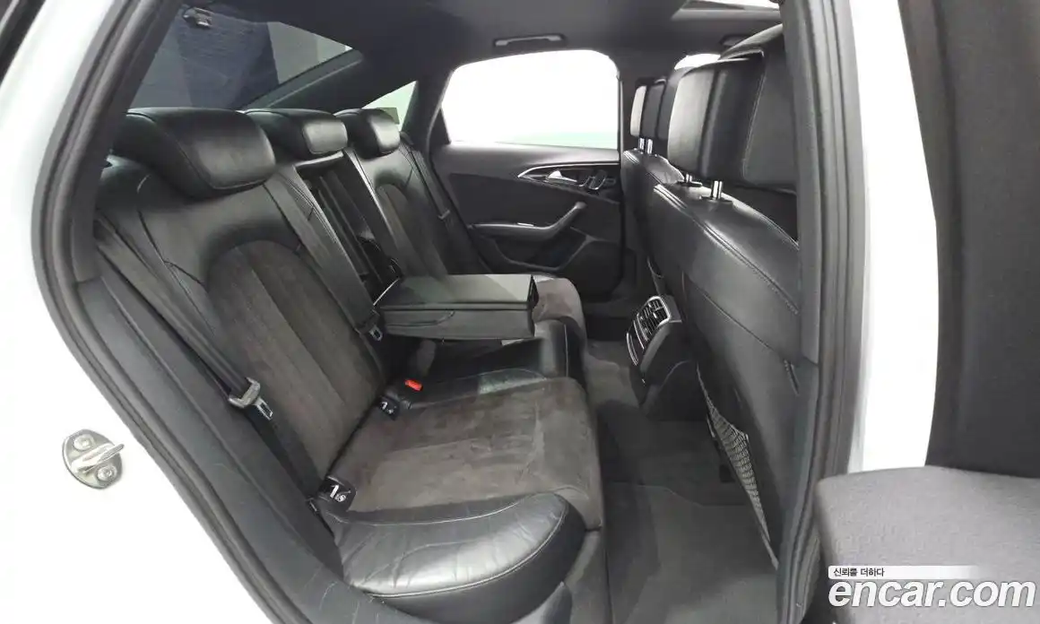 Audi A6 2015 2.0 автомат (гидро), фото 12