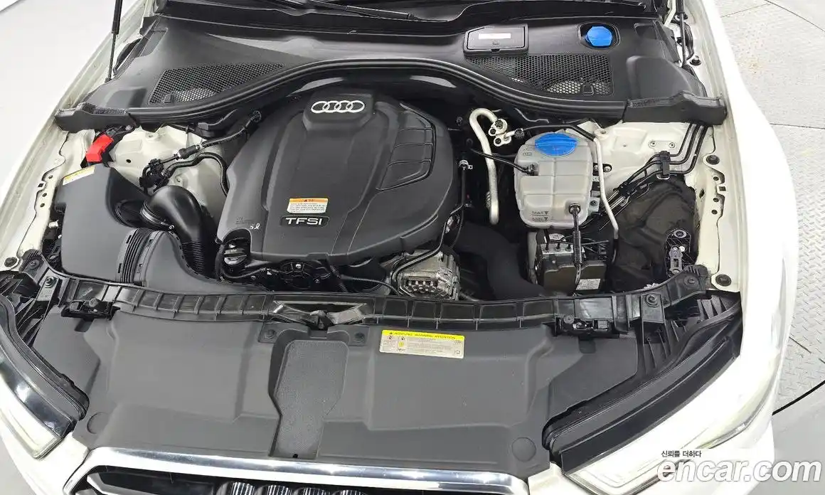 Audi A6 2015 2.0 автомат (гидро), фото 6
