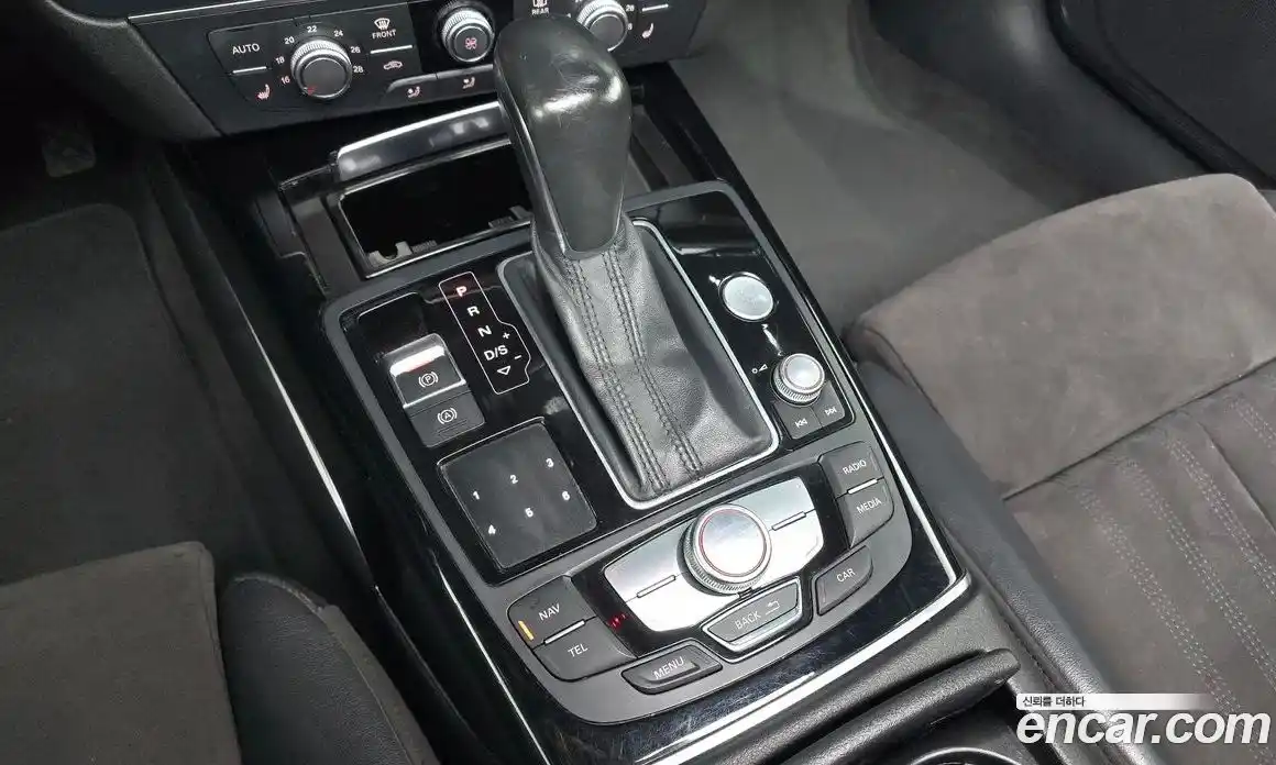 Audi A6 2015 2.0 автомат (гидро), фото 9