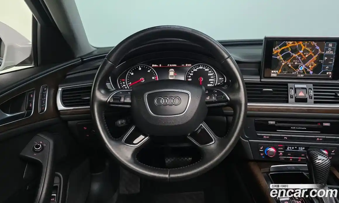 Audi A6 2015 2.0 автомат (гидро), фото 12