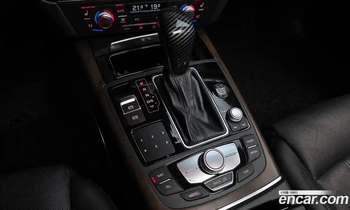 Audi A6 2015 2.0 автомат (гидро), фото 9