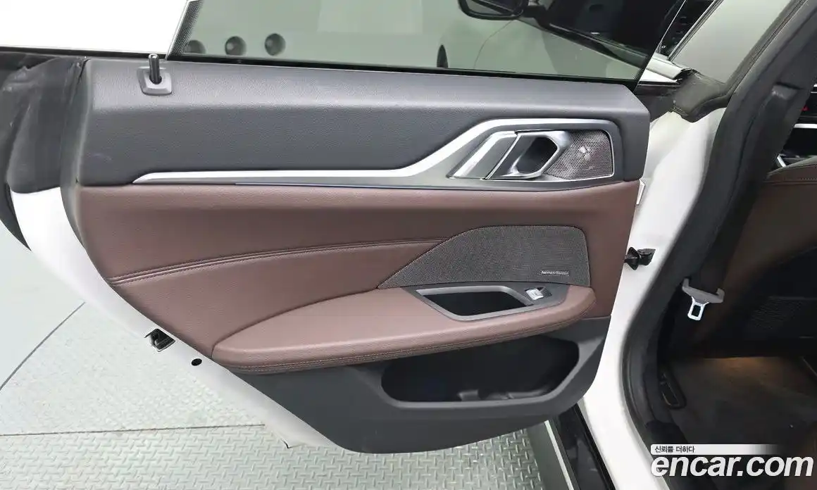 BMW i4 2022 0.2 автомат (гидро), фото 15