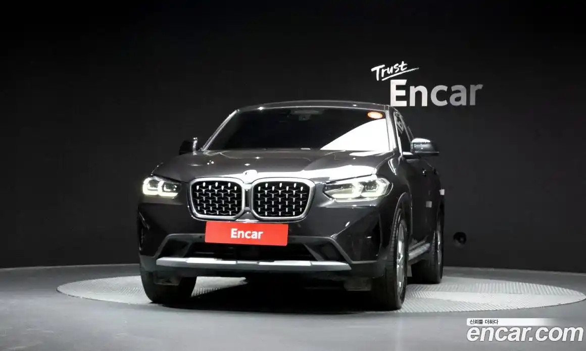 BMW X4 2022 2.0 автомат (гидро), фото 3