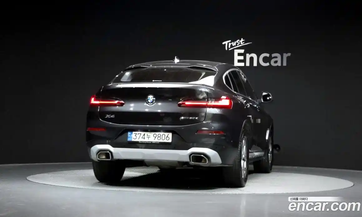 BMW X4 2022 2.0 автомат (гидро), фото 4