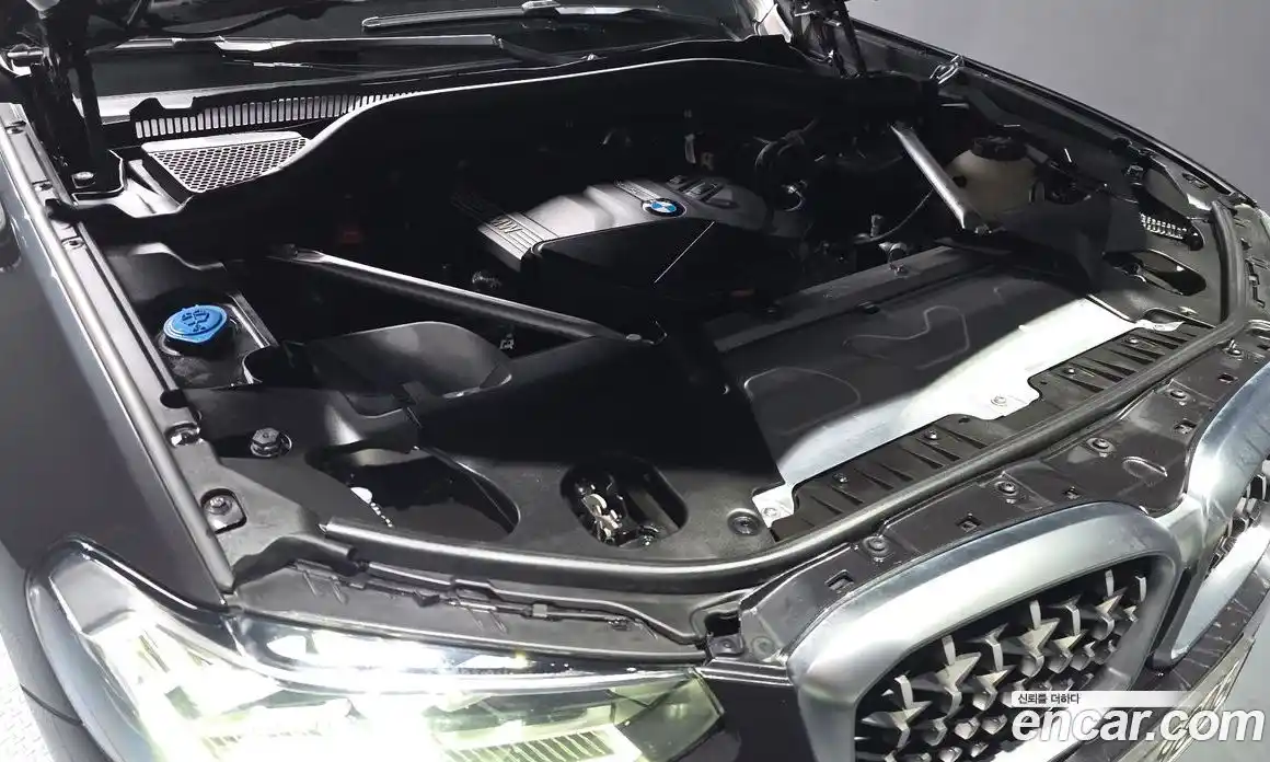 BMW X4 2022 2.0 автомат (гидро), фото 6