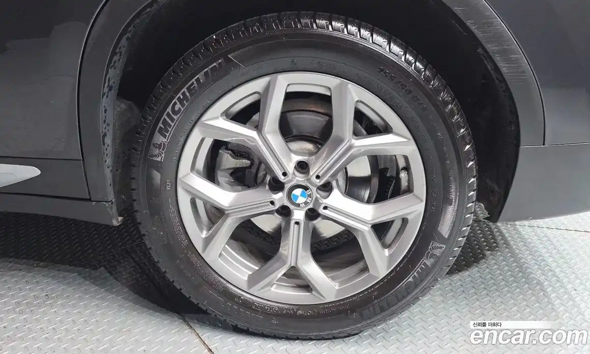 BMW X4 2022 2.0 автомат (гидро), фото 7